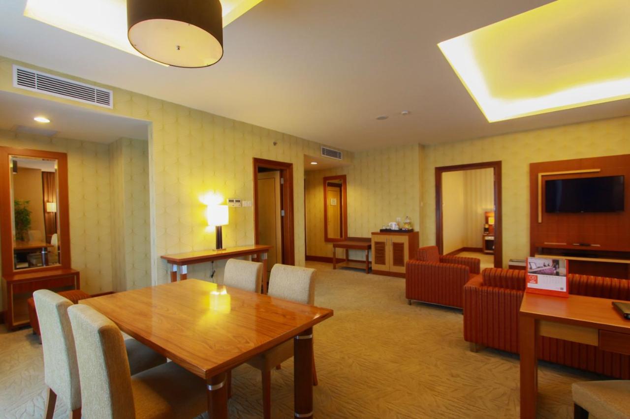 Swiss-Belhotel Maleosan Манадо Экстерьер фото