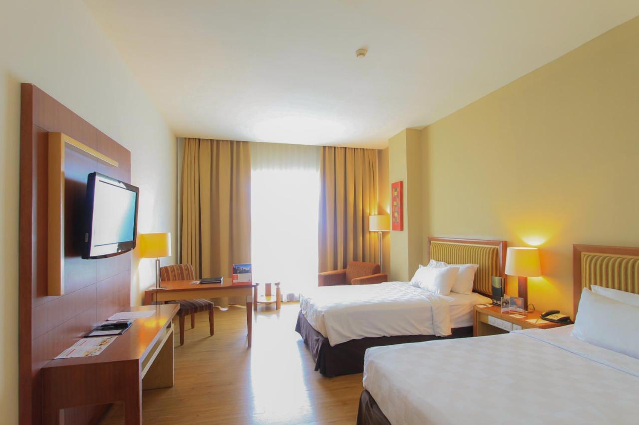 Swiss-Belhotel Maleosan Манадо Экстерьер фото