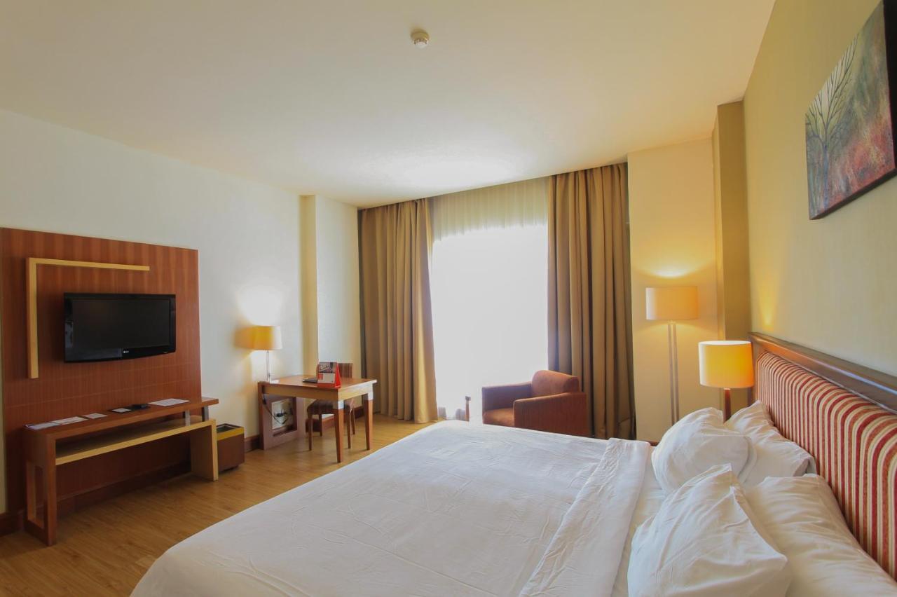 Swiss-Belhotel Maleosan Манадо Экстерьер фото